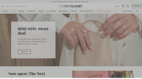 Reviews over The next closet